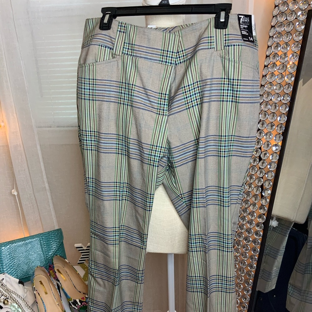 Work Trousers - Picture 2 of 4